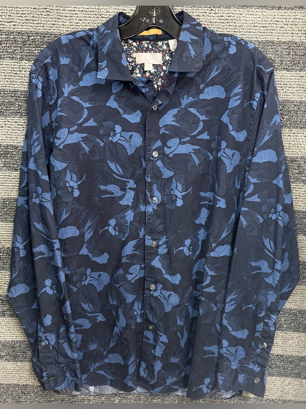 Ted Baker Navy Blue Floral Button-Up Dress Shirt Men’s Large EUC